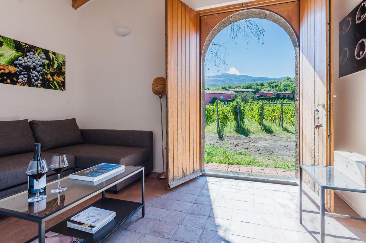 Terrazze Dell'Etna - Country Rooms And Apartments Рандацо Екстериор снимка