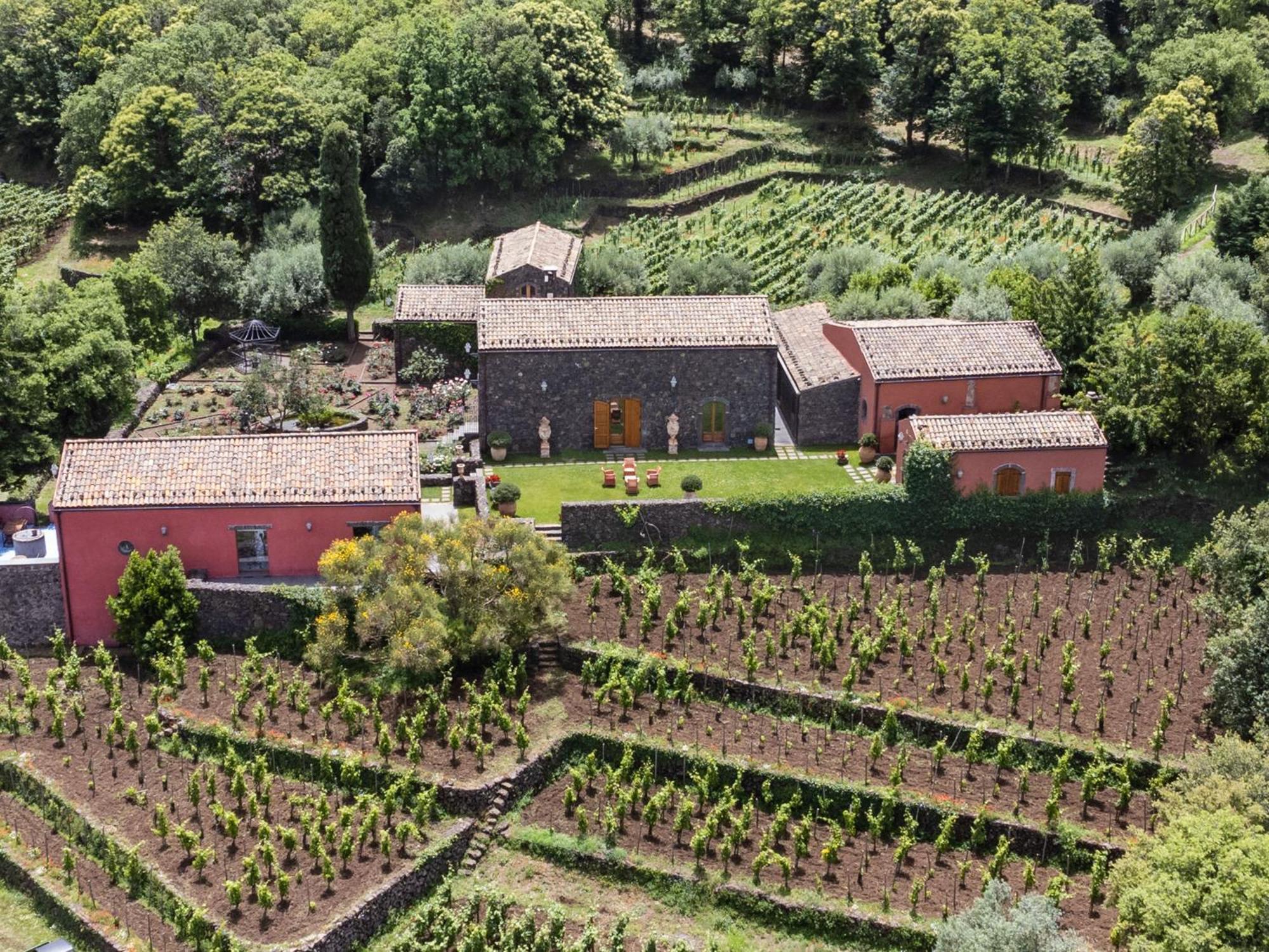 Terrazze Dell'Etna - Country Rooms And Apartments Рандацо Екстериор снимка